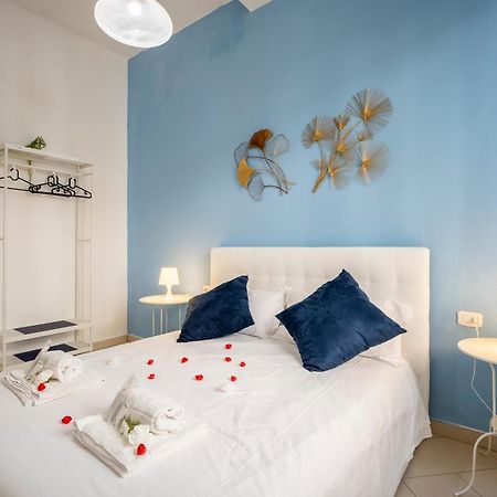 Chic House In Centro Storico Apartment Florence Luaran gambar
